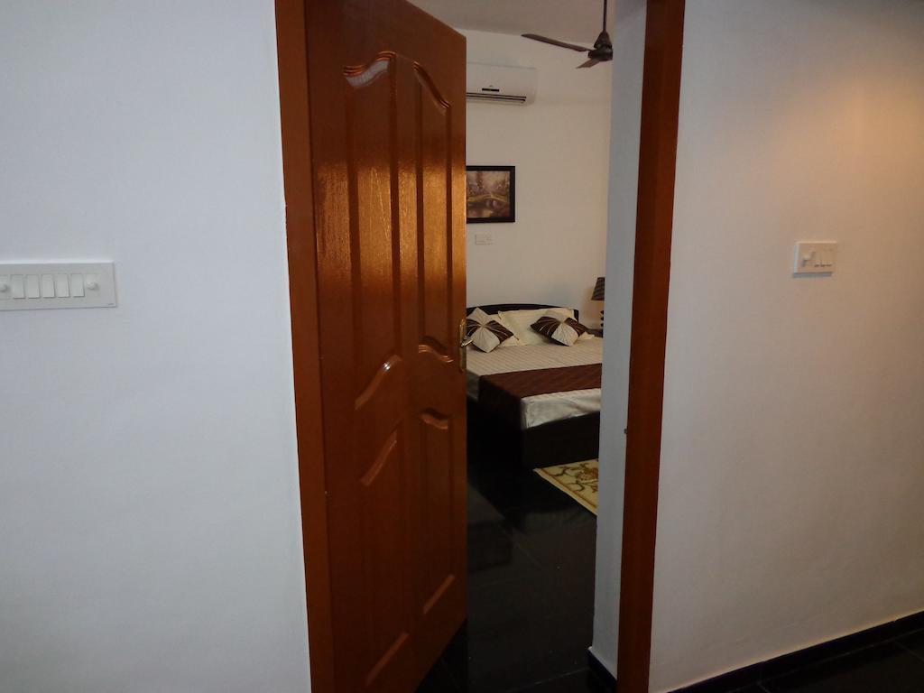 Remisha Service Apartments 钦奈 外观 照片