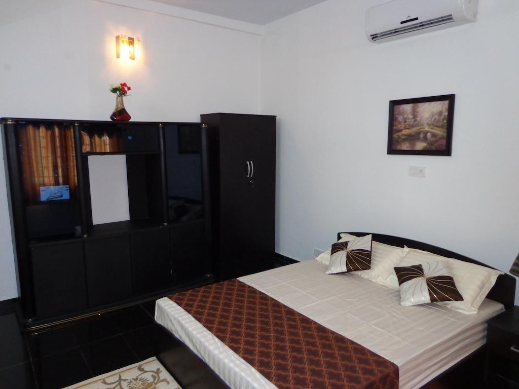 Remisha Service Apartments 钦奈 外观 照片